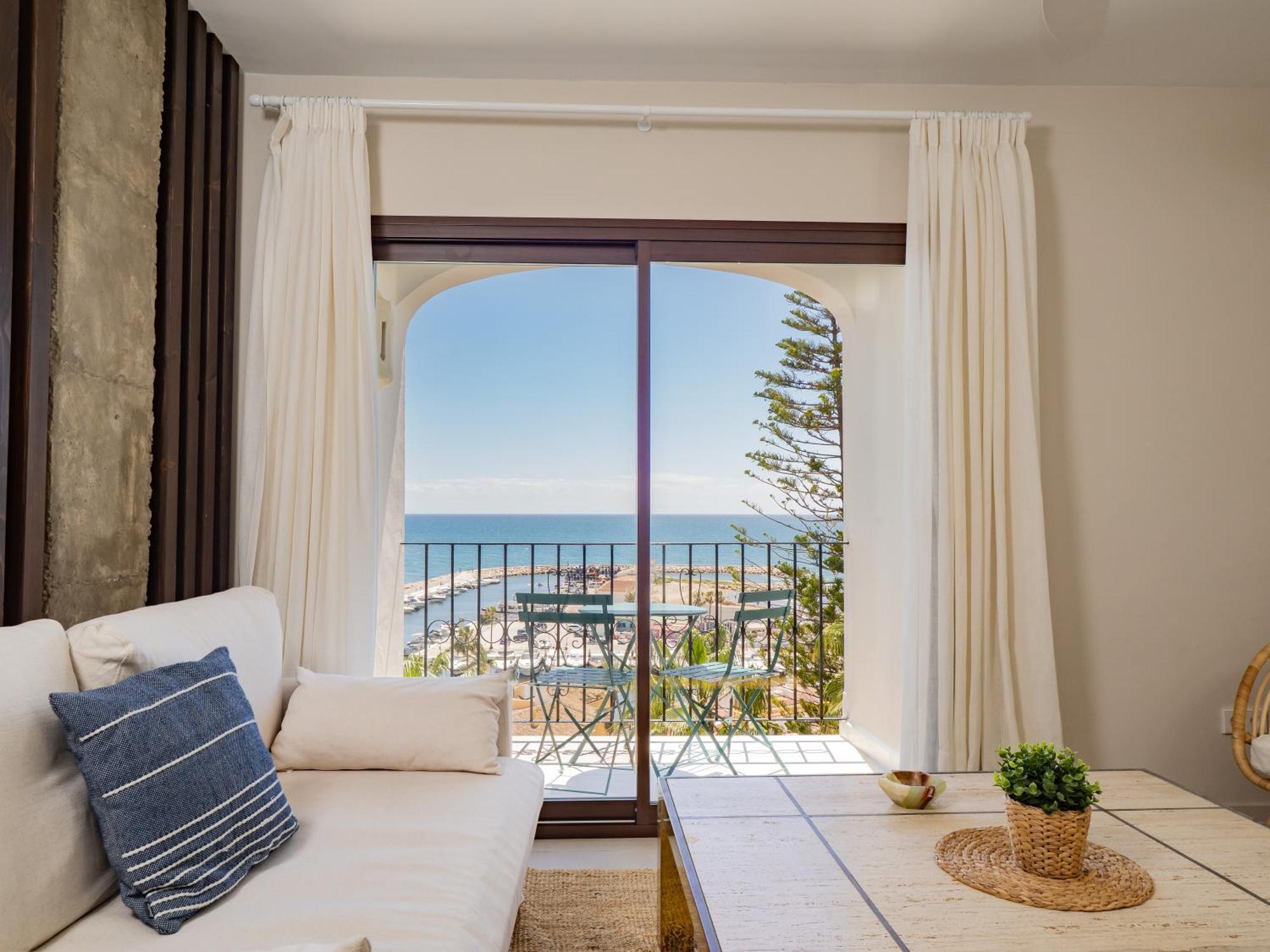 Atico De 5 Niveles En Puerto De Cabopino Apartamento Marbella