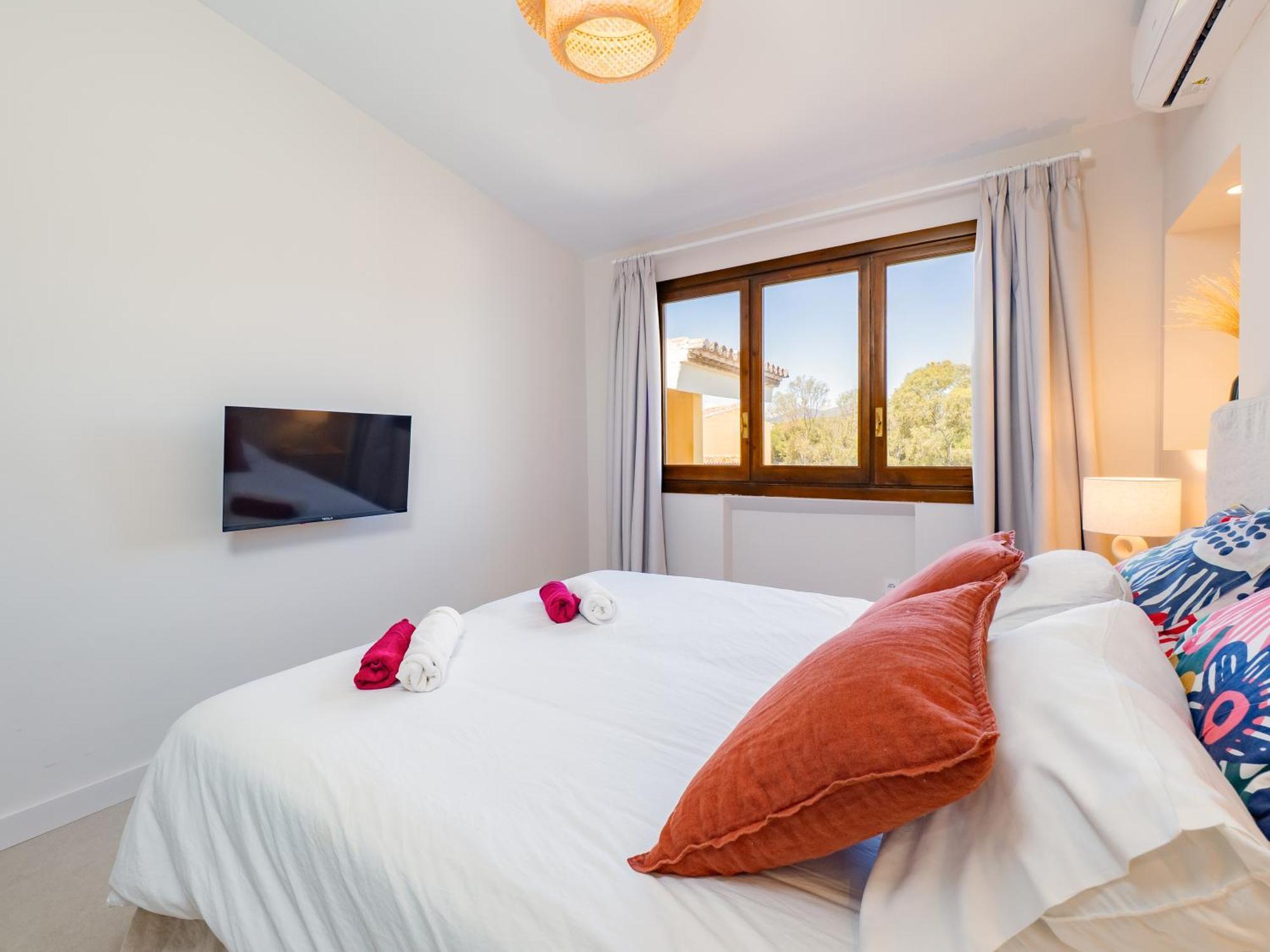 Apartamento Atico De 5 Niveles En Puerto De Cabopino